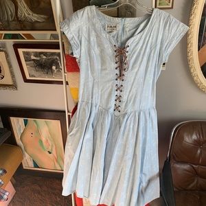 Size 7/8 90s lace up floral dress